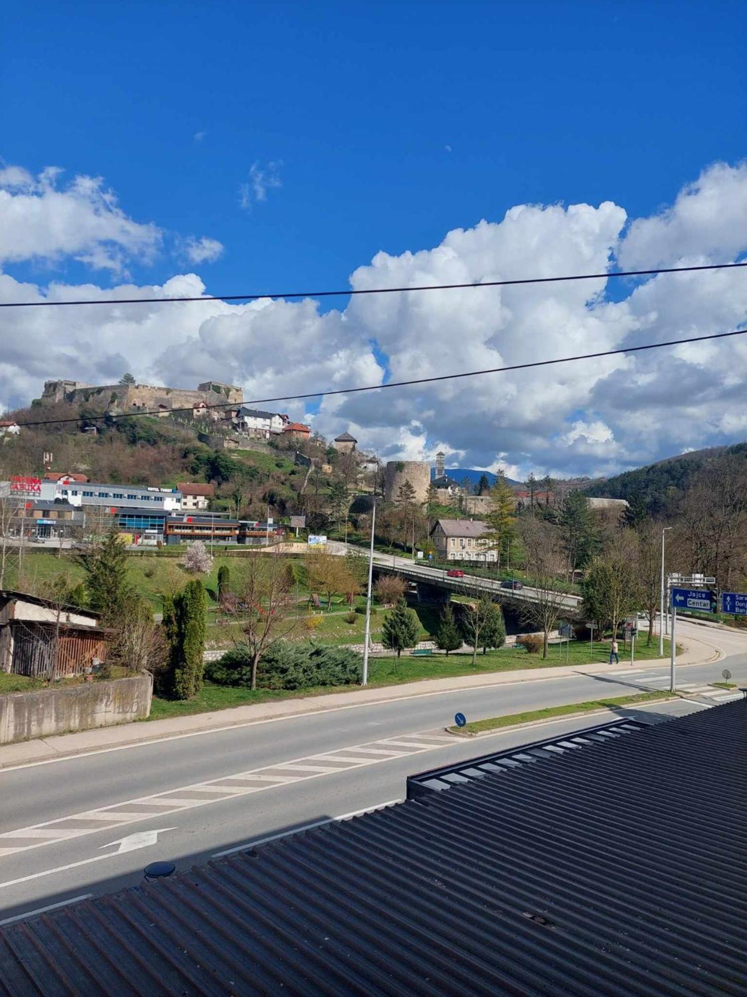 יאיצי Apartman Adi מראה חיצוני תמונה