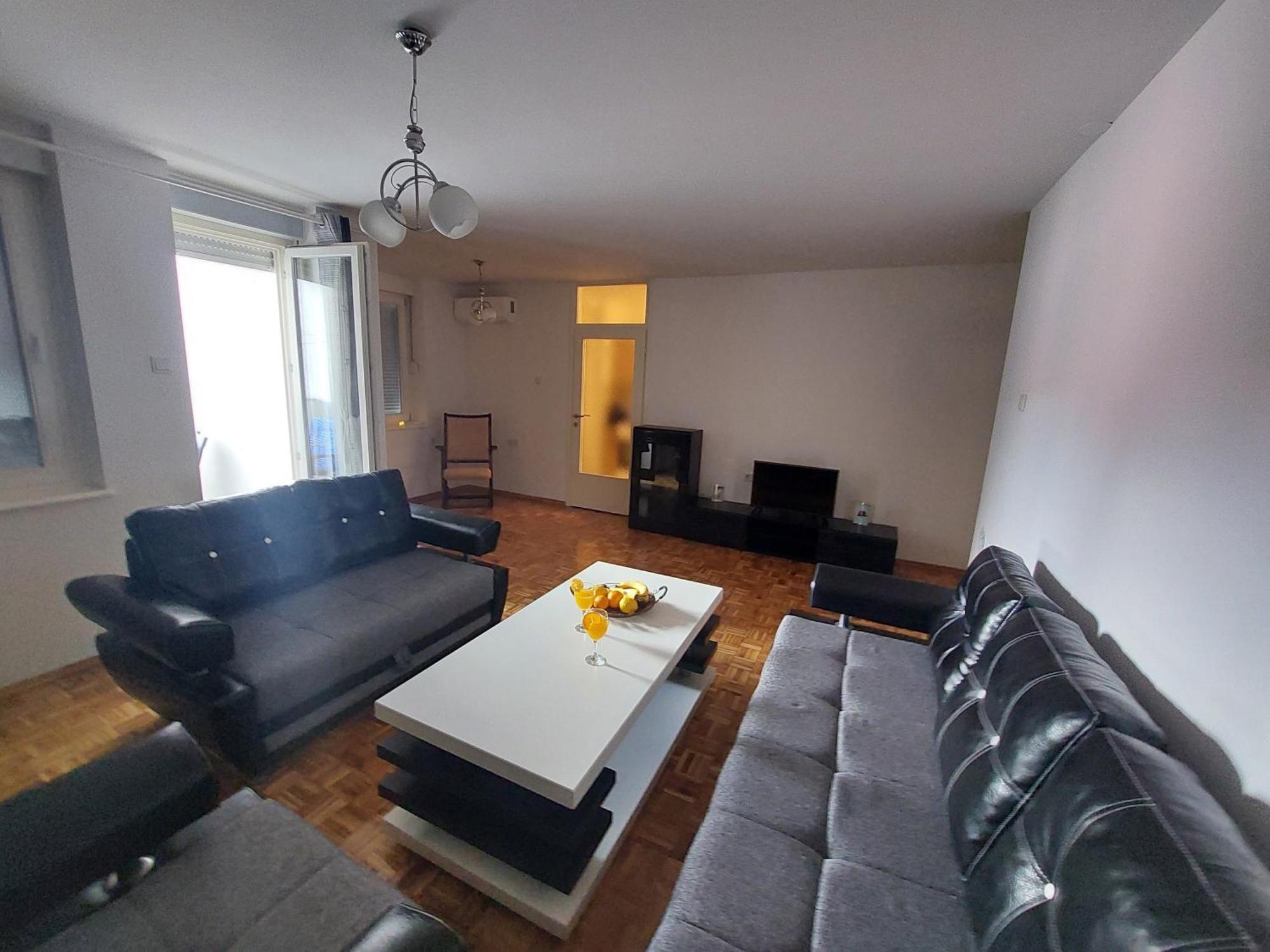 יאיצי Apartman Adi מראה חיצוני תמונה